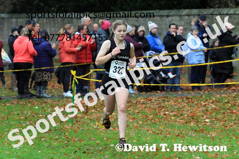 Girls under-15s, Start Fitness NEHL, Lambton Castle, Durham.  Photo: David T. Hewitson/Sports for All Pics